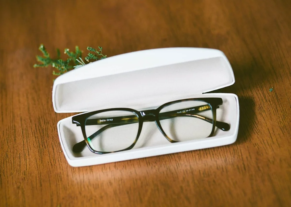 Felix Gray screenshot 1 of 7