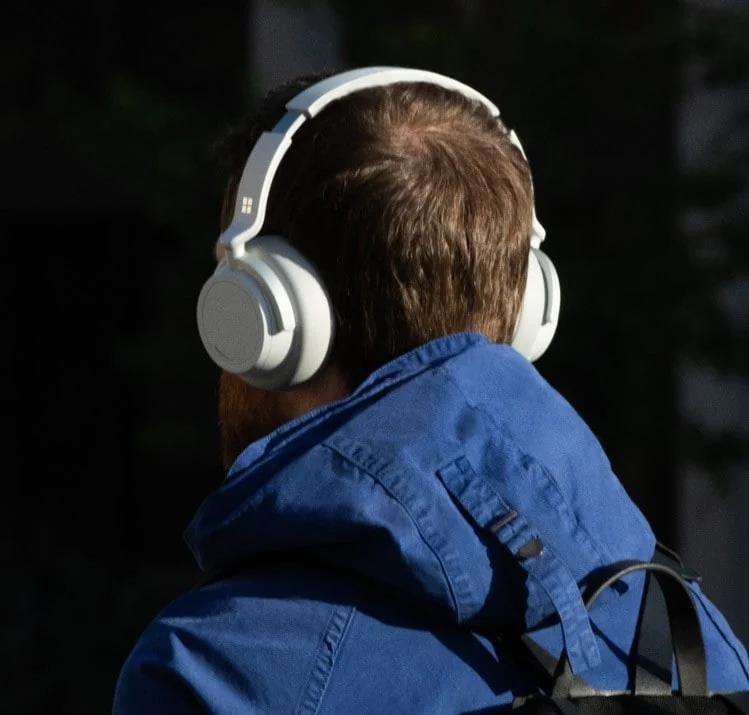 Surface Headphones screenshot 5 of 7