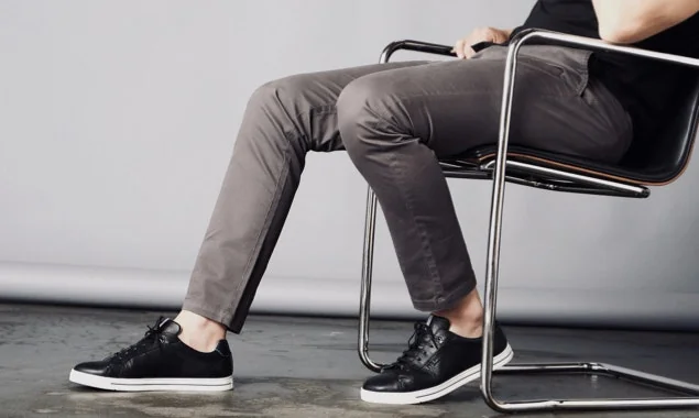 The 2.0 Twill Chino Pants screenshot 3 of 3