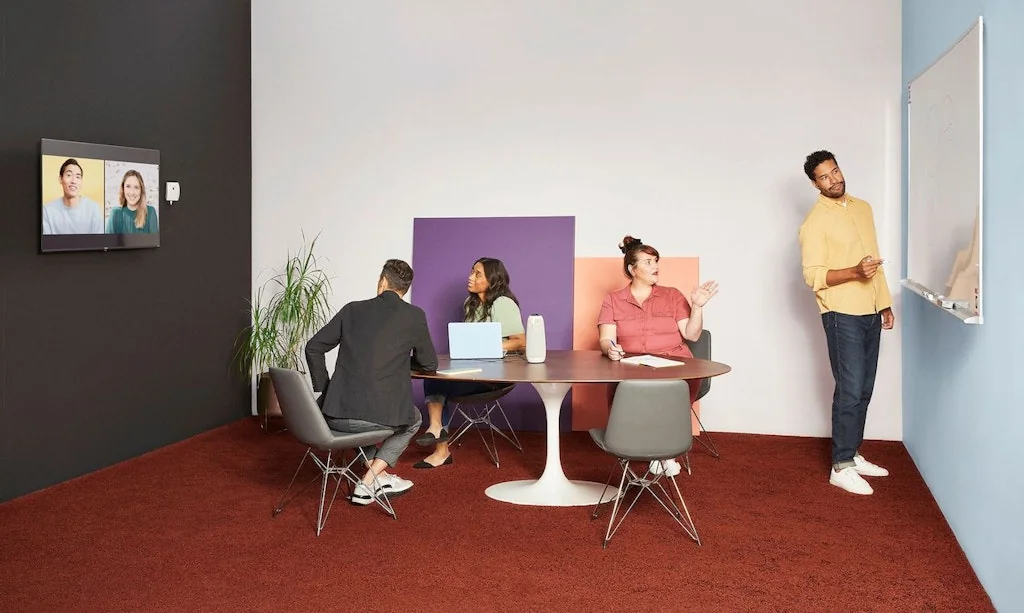 The Meeting Owl screenshot 2 of 3